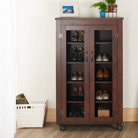 La scarpiera multistrato può aumentare la quantità di scarpe.